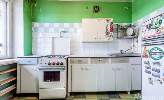 Продажа 1-комн квартиры на вторичном рынке улица Крыленко,  д. 23