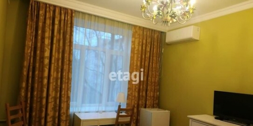 3-комн квартира улица Зайцева,  д. 34