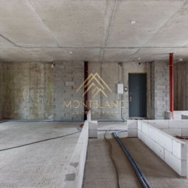 Продажа 4-комн квартиры на вторичном рынке Петровский пр-кт,  д. 11 к2