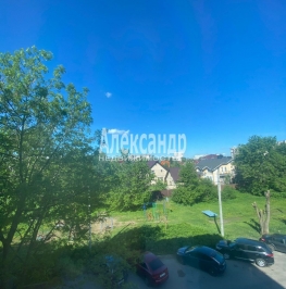 Продажа 3-комн квартиры на вторичном рынке Кировск г., Советская ул. ,  д. 21