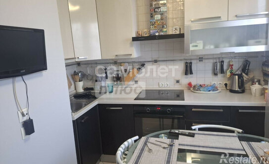 Продажа 2-комн квартиры на вторичном рынке Орехово-Зуевский проезд,  д. 14