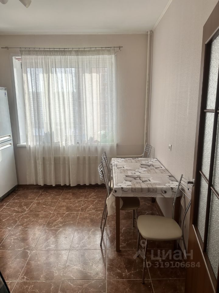 Продажа 1-комн квартиры на вторичном рынке Зенино ЖК Самолет мкр, Люберцы, улица Дружбы,  д. 7к2