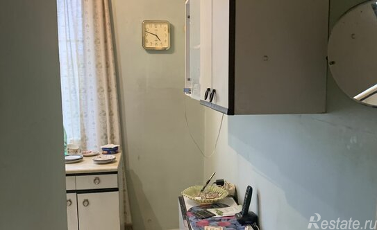 Продажа 2-комн квартиры на вторичном рынке Алтайская улица,  д. 11