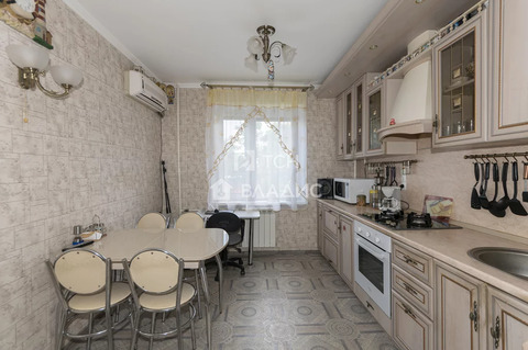 Продажа 3-комн квартиры на вторичном рынке Королев, Пушкинская улица,  д. 8