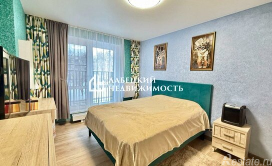 Продажа 2-комн квартиры на вторичном рынке улица Михайлова,  д. 30А к3