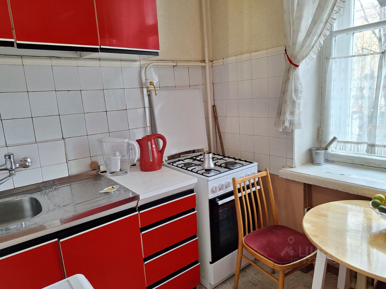 Продажа 3-комн квартиры на вторичном рынке Беговой проезд, 7