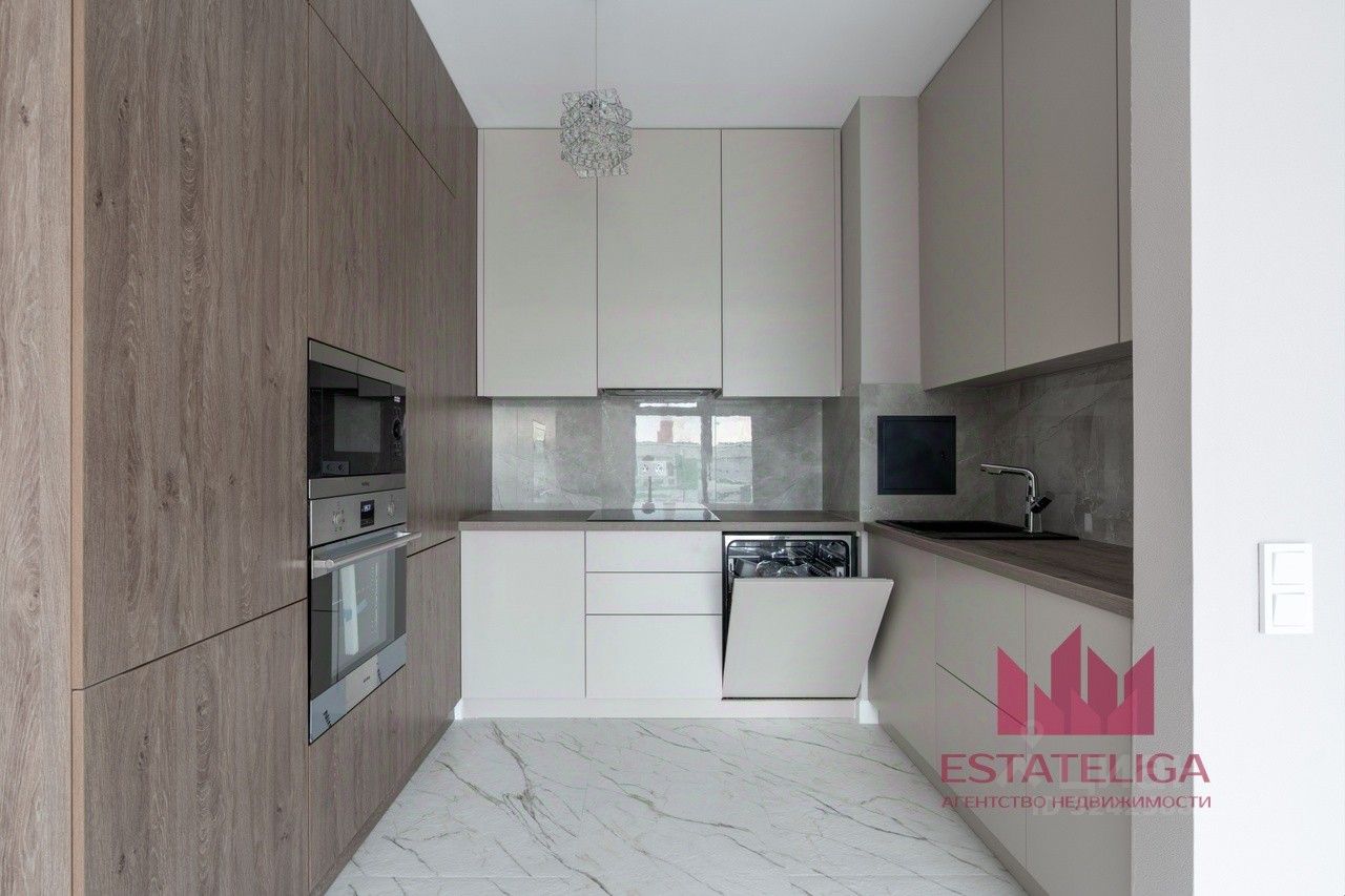 Продажа 3-комн квартиры на вторичном рынке Волгоградский проспект, 32/5к3