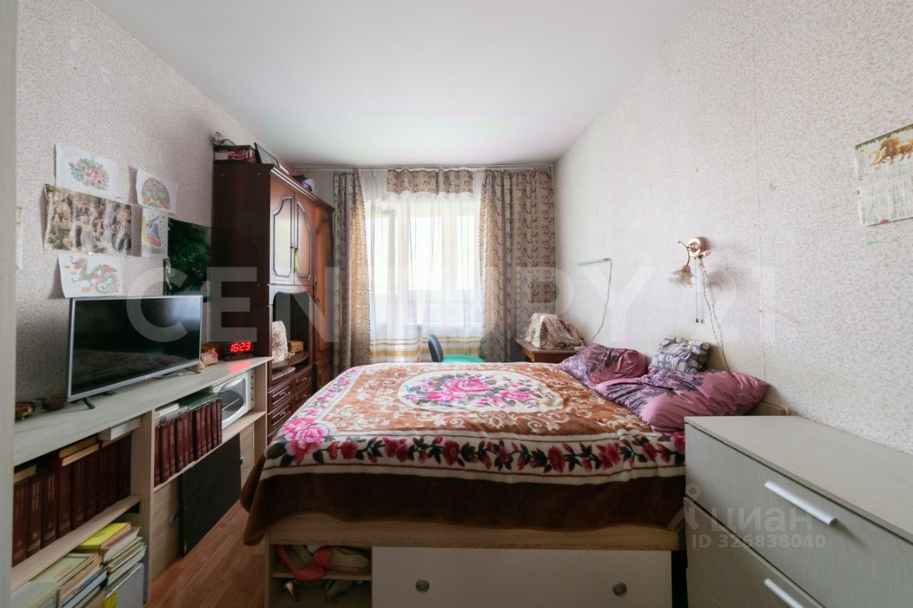 Продажа 3-комн квартиры на вторичном рынке проспект Героев, 26к2