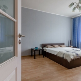Продажа 1-комн квартиры на вторичном рынке ул Оптиков,  д. 49,  к. 2