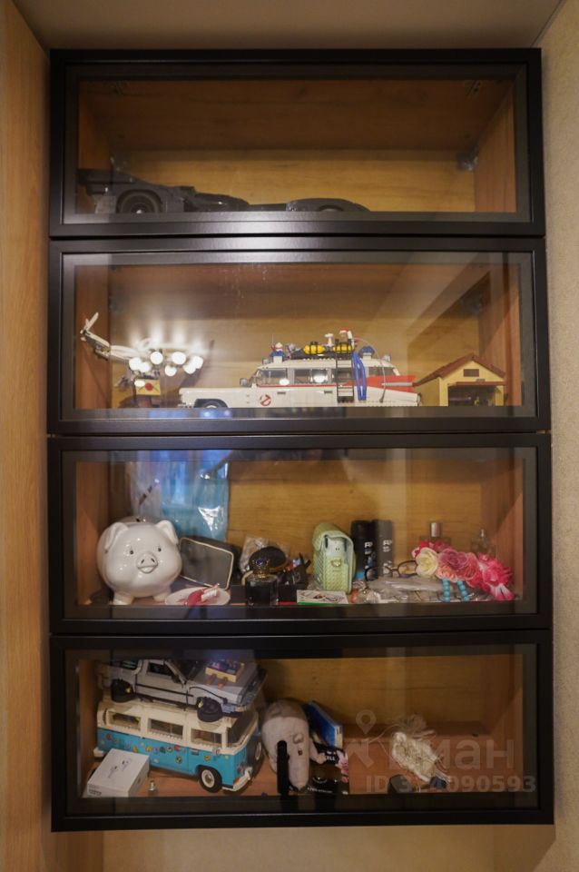 Продажа 2-комн квартиры на вторичном рынке проспект Космонавтов, 64