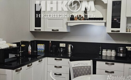 Продажа 2-комн квартиры на вторичном рынке Небесный бульвар