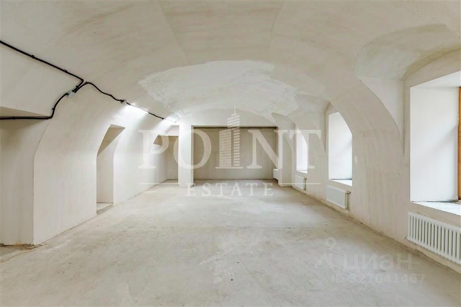 Продажа 3-комн квартиры на вторичном рынке улица Пречистенка, 33/19С2