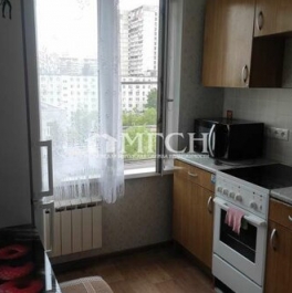 Продажа 1-комн квартиры на вторичном рынке Донецкая улица,  д. 13