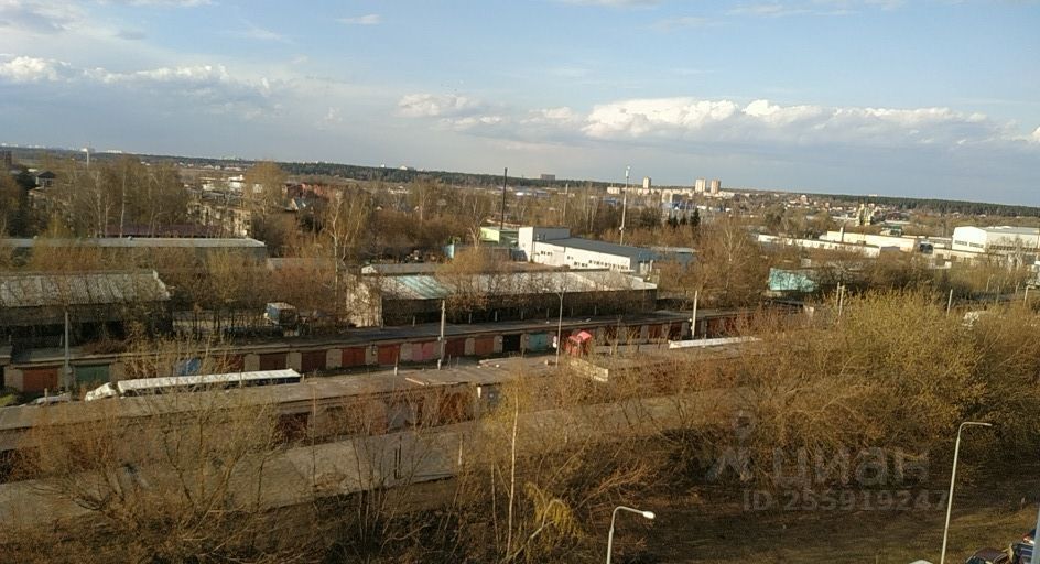 Продажа 2-комн квартиры на вторичном рынке Новые Островцы мкр, д. Островцы, улица Баулинская, 5к2