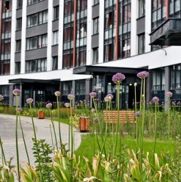 Продажа 1-комн квартиры на вторичном рынке Комендантский пр-кт,  д. 63,  к. 1