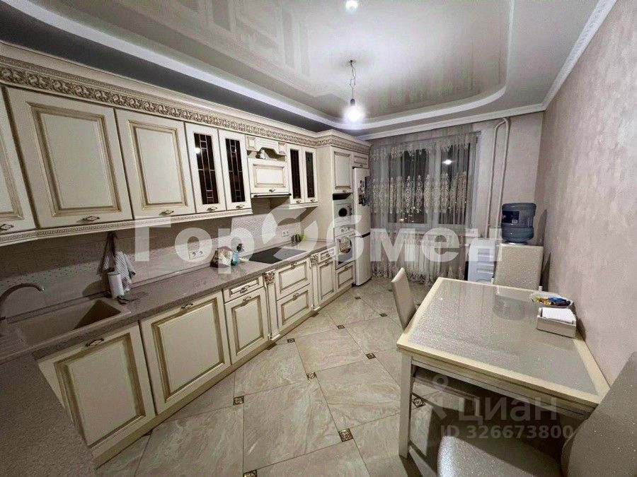 Продажа 3-комн квартиры на вторичном рынке Дрожжино пгт, улица Южная, 11