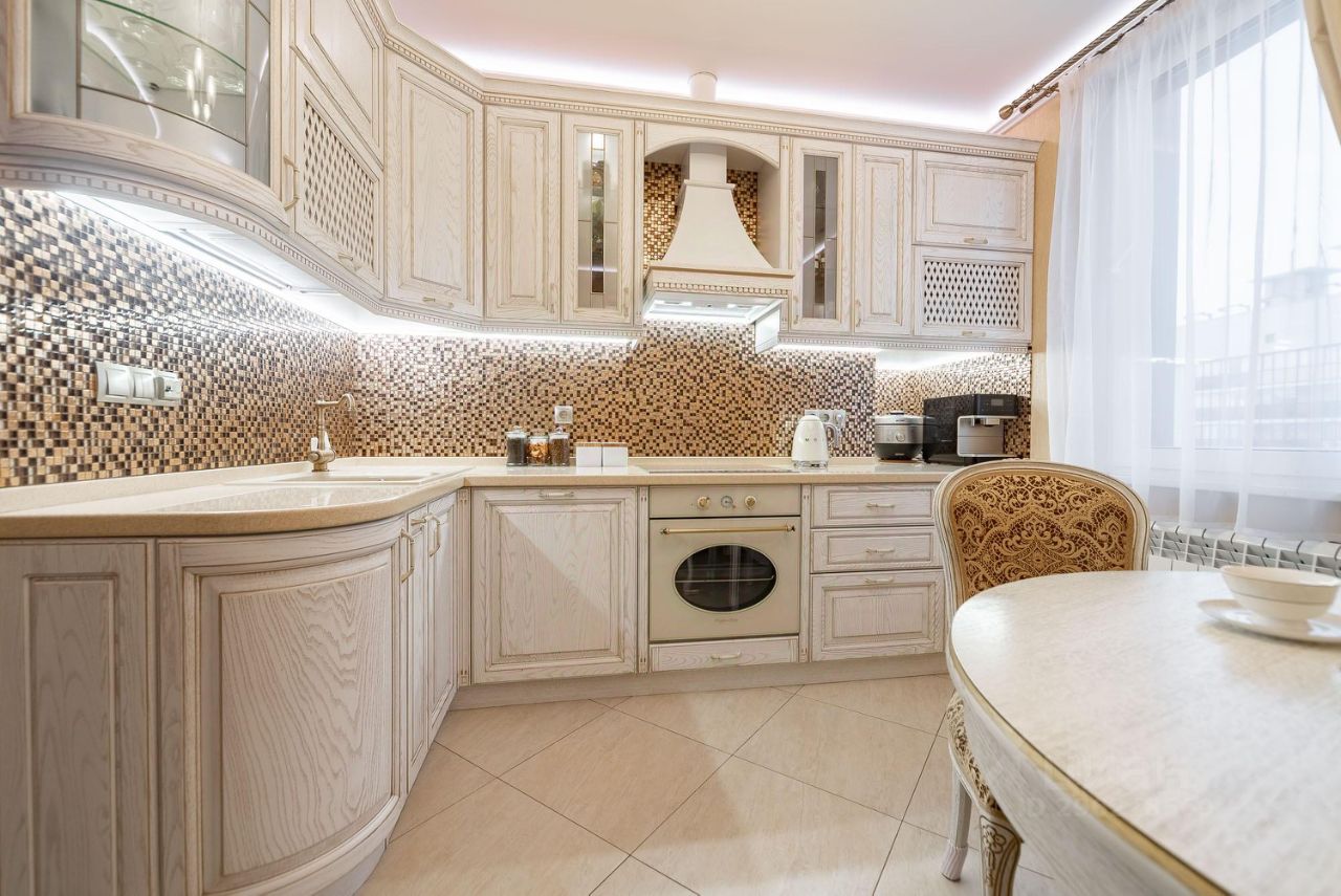 Продажа 2-комн квартиры на вторичном рынке улица Катерников, 7