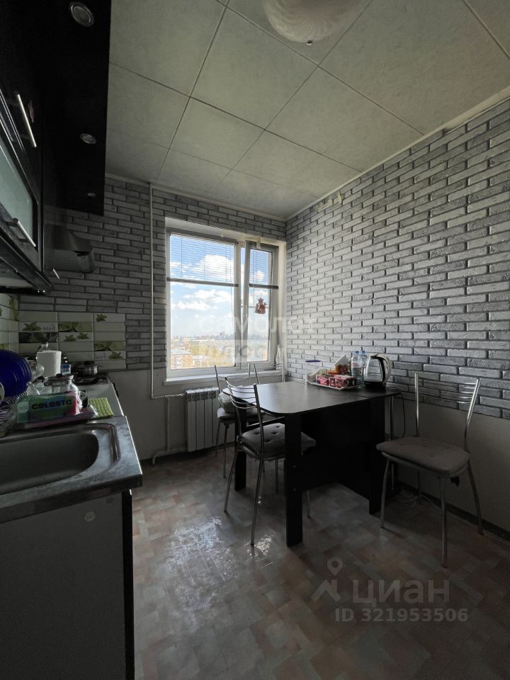 Продажа 3-комн квартиры на вторичном рынке Фруктовая улица, 3кА