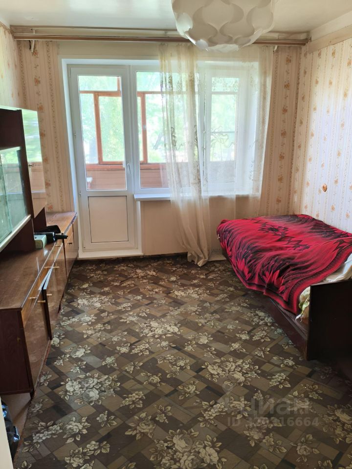 Продажа 2-комн квартиры на вторичном рынке д. Большое Грызлово, 5