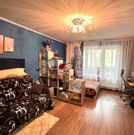 Продажа 1-комн квартиры на вторичном рынке улица Корнейчука,  д. 50