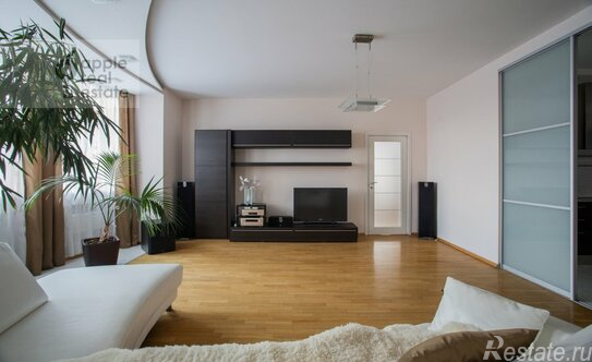 Аренда 4-комн квартиры на вторичном рынке Щемиловский 2-й пер,  д. 4