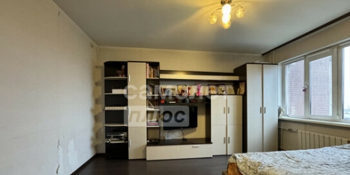 2-комн квартира Карпатская М. ул,  д. 15