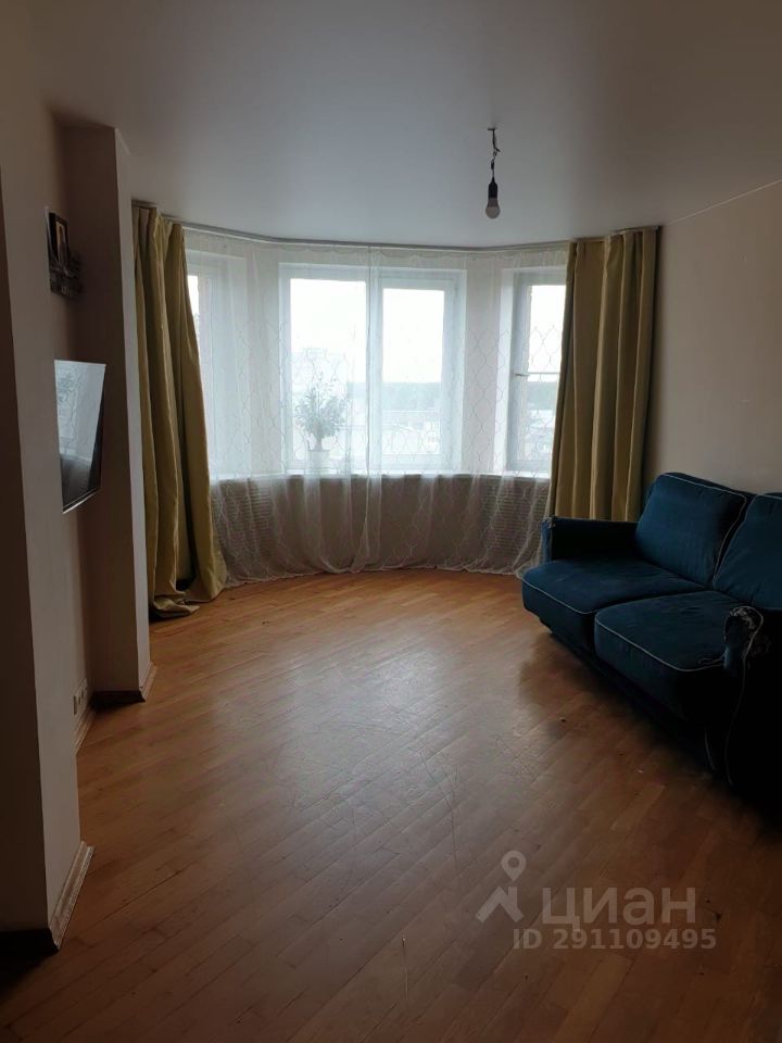 Аренда 4-комн квартиры на вторичном рынке Подольск, улица Курчатова, 3