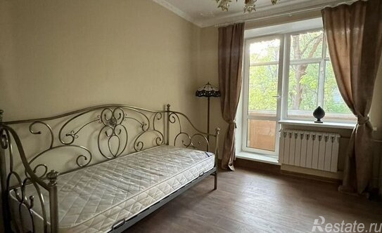 Аренда 2-комн квартиры на вторичном рынке улица Усиевича,  д. 3