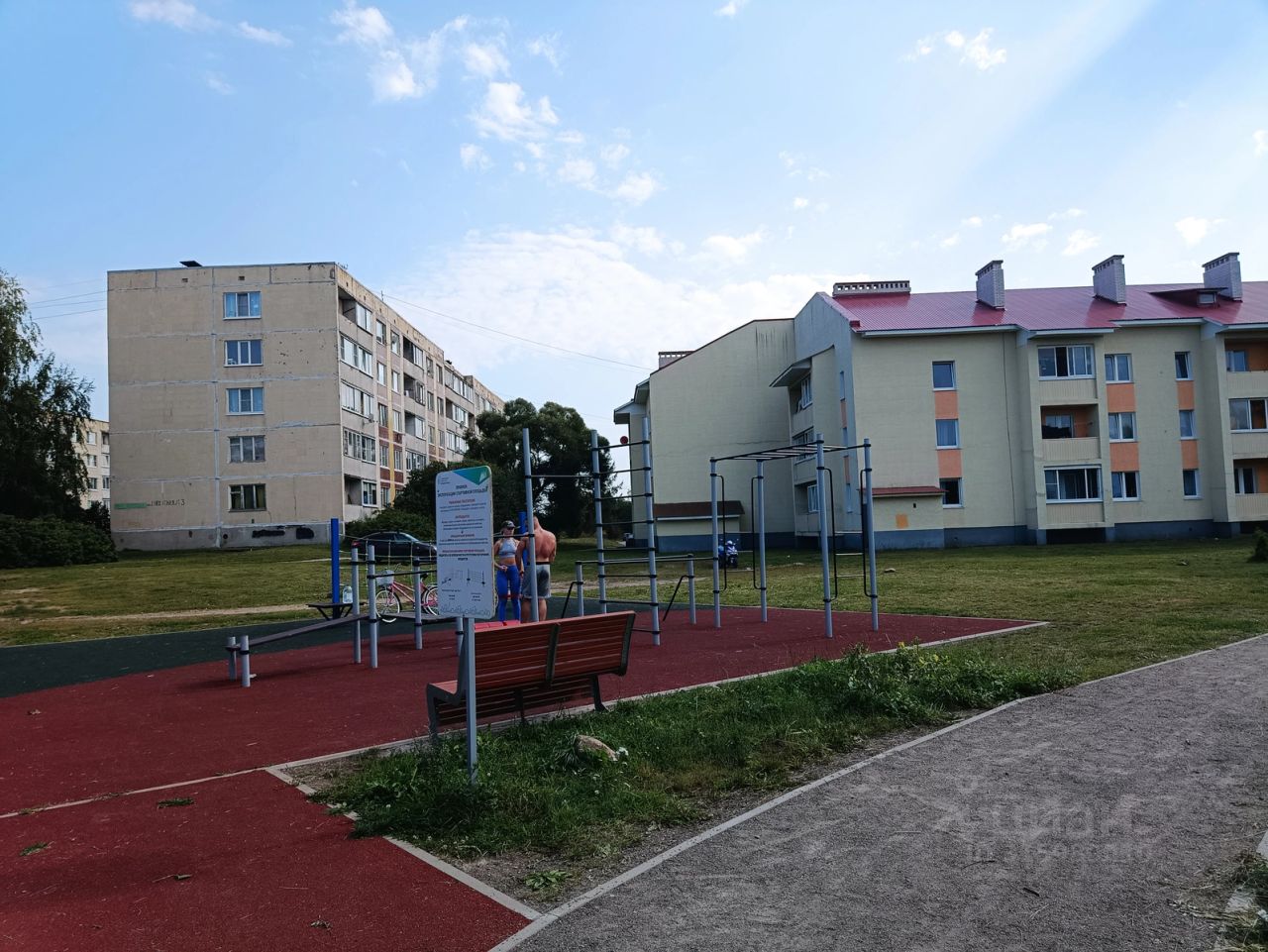 Продажа 1-комн квартиры на вторичном рынке пос. Запорожское, улица Советская, 29А