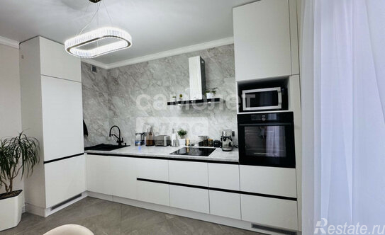 Продажа 3-комн квартиры на вторичном рынке ул Эдварда Грига,  д. 18,  к. 3