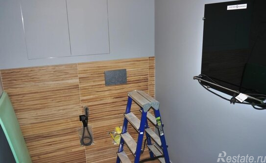 Продажа 4-комн квартиры на вторичном рынке Международный, ул Береговая,  д. 5