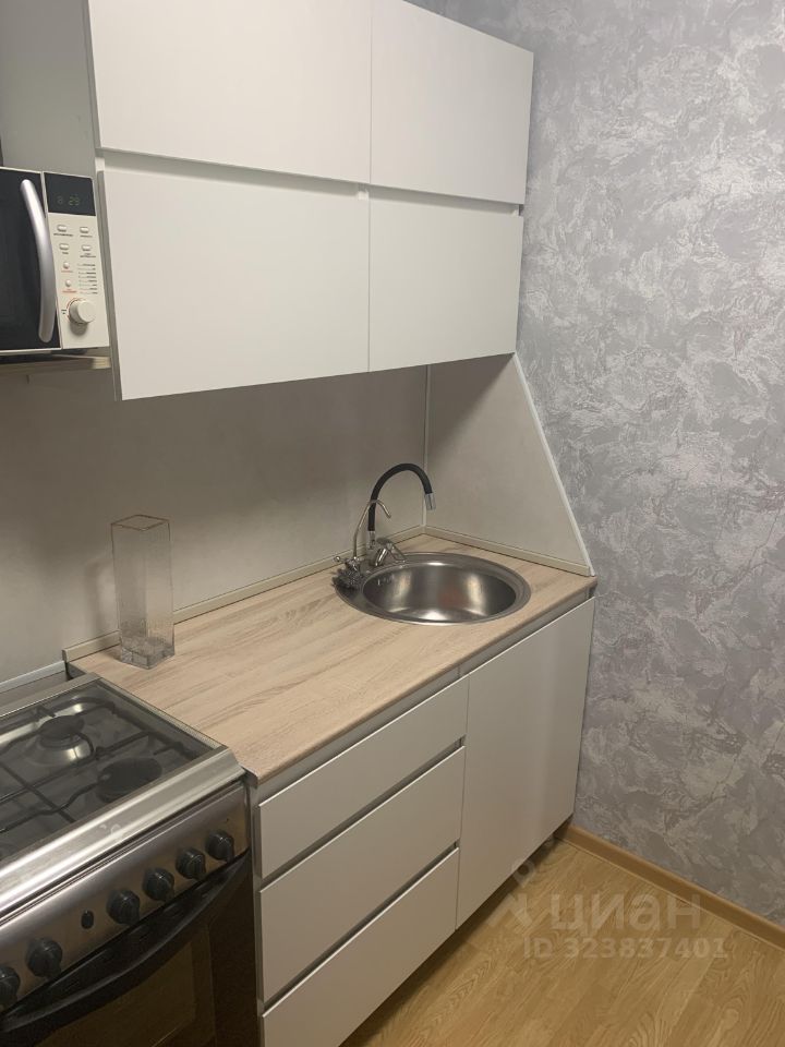 Аренда 2-комн квартиры на вторичном рынке Нелидовская улица, 9К1