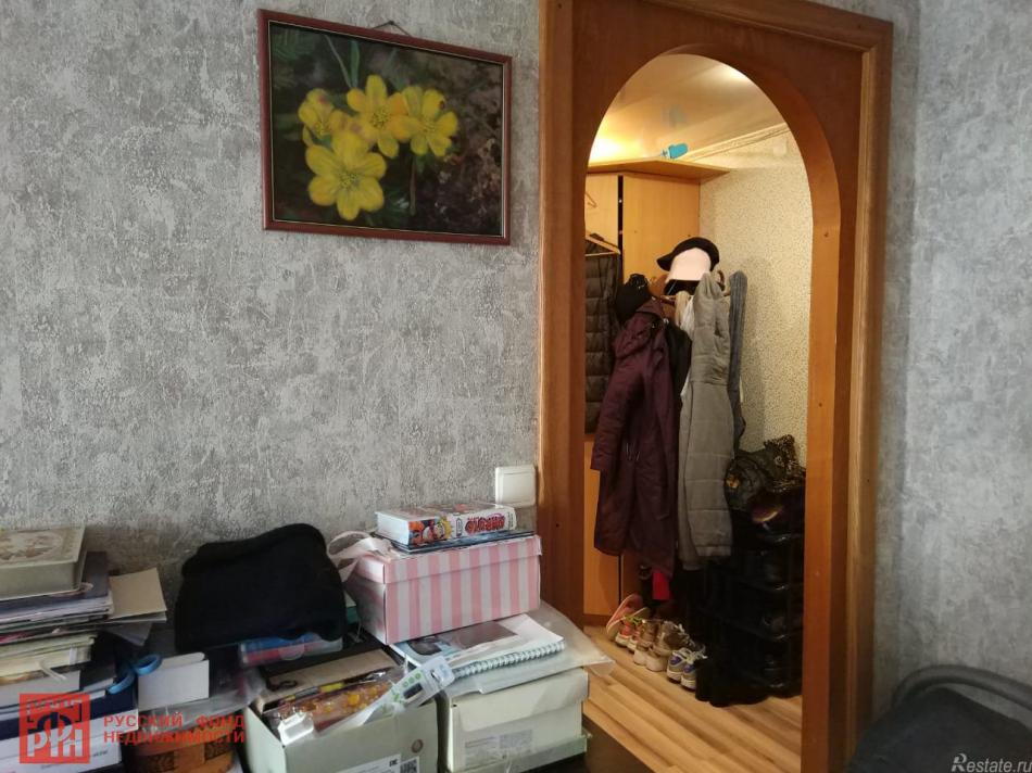 Продажа 3-комн квартиры на вторичном рынке Никольское г., Пионерская ул. ,  д. 4