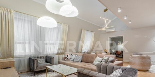 4-комн квартира Курсовой переулок,  д. 8/2