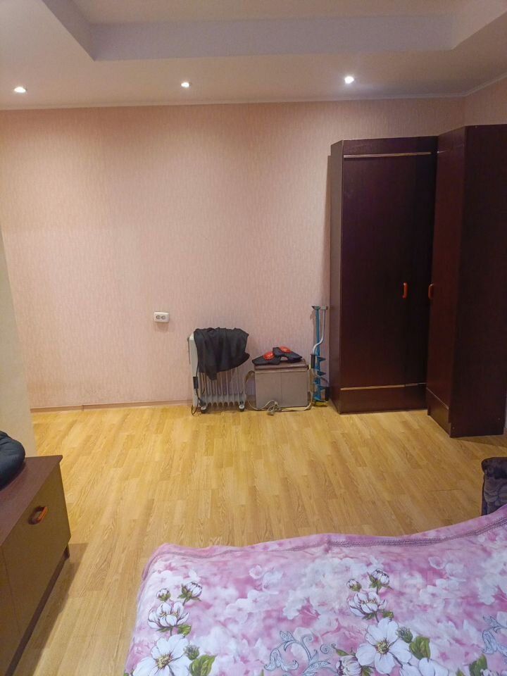 Продажа 3-комн квартиры на вторичном рынке Сланцы, улица Грибоедова, 19