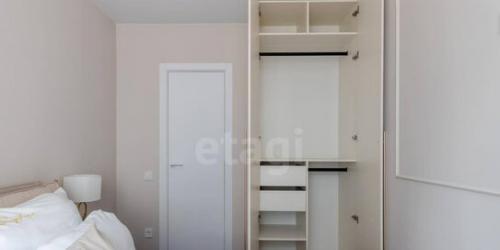 2-комн квартира улица Грибалёвой,  д. 10