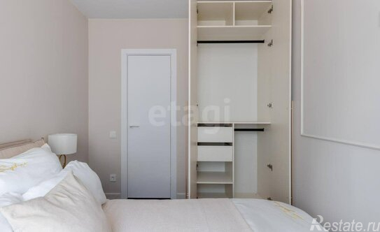 Продажа 2-комн квартиры на вторичном рынке улица Грибалёвой,  д. 10