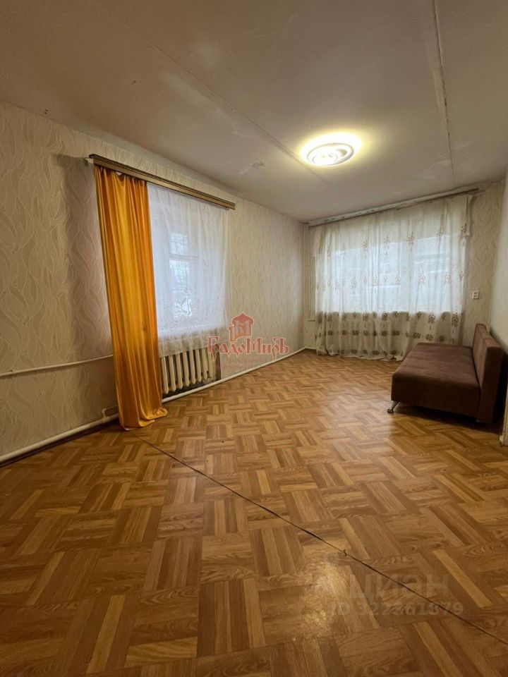 Продажа 1-комн квартиры на вторичном рынке Новый мкр, с. Шеметово, 8