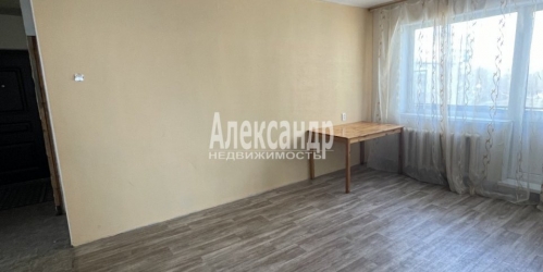 3-комн квартира Красное Село г., Нарвская ул. ,  д. 12