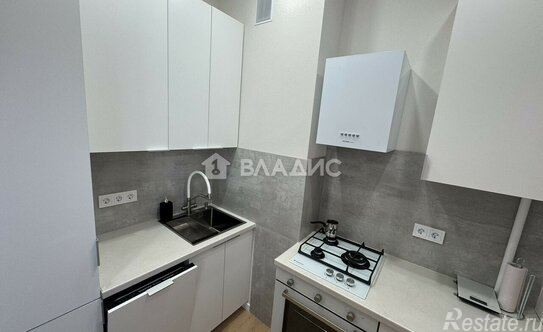 Продажа 2-комн квартиры на вторичном рынке Лиговский пр-кт,  д. 101