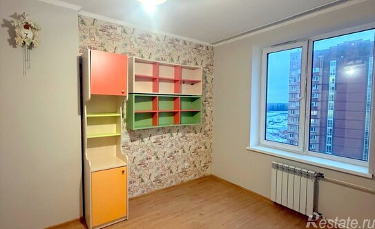 Продажа 3-комн квартиры на вторичном рынке Сходня, Ленинградская улица,  д. 3 к1