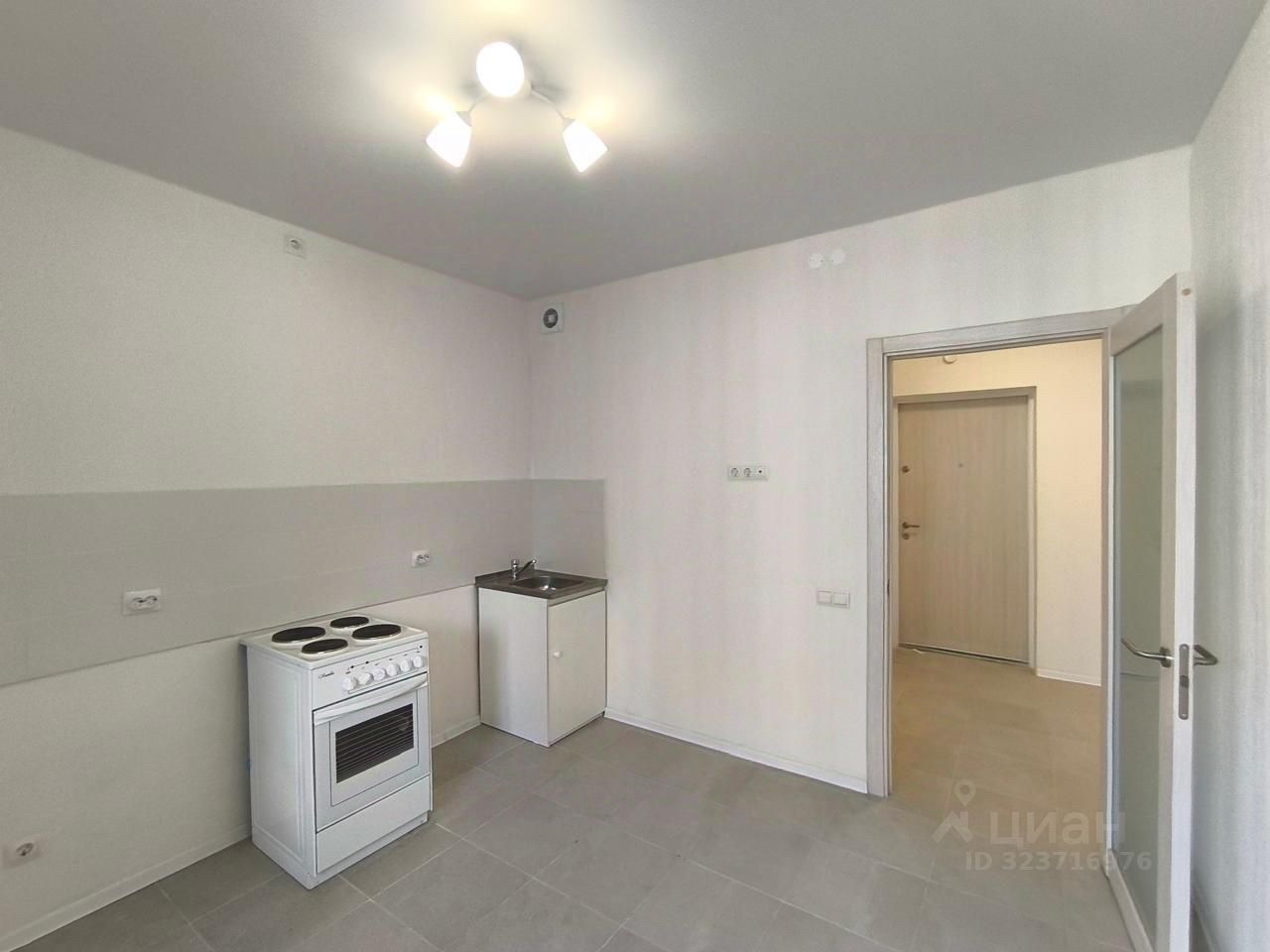 Продажа 2-комн квартиры на вторичном рынке Кастанаевская улица, 32