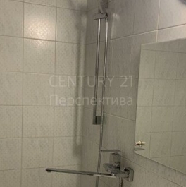 Продажа 2-комн квартиры на вторичном рынке улица Николая Химушина,  д. 23