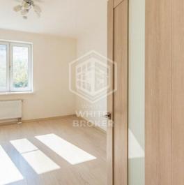 Продажа 1-комн квартиры на вторичном рынке Базовская улица,  д. 24Б