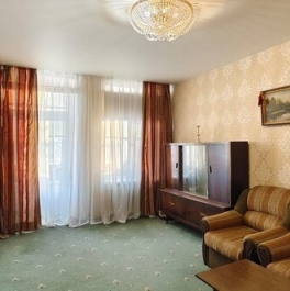 Аренда 2-комн квартиры на вторичном рынке ул Сайкина,  д. 15/7