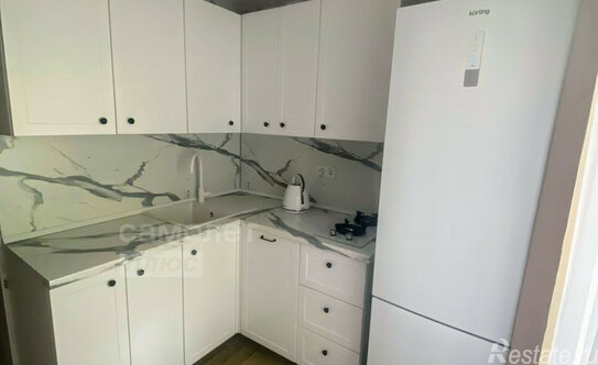 Продажа 1-комн квартиры на вторичном рынке Онежская улица,  д. 12