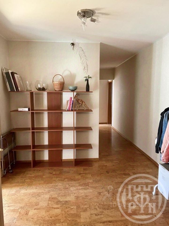 Продажа 3-комн квартиры на вторичном рынке Всеволожск, Василеозерская улица, 1к2