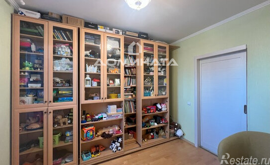 Продажа 2-комн квартиры на вторичном рынке ул Дмитрия Устинова,  д. 4,  к. 1