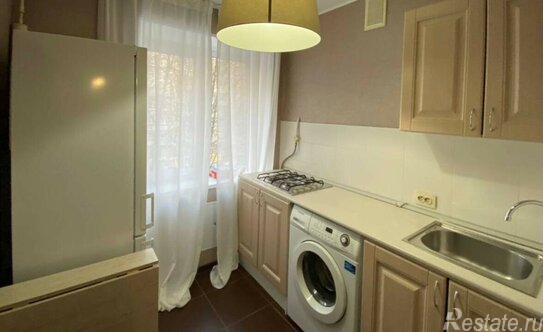 Продажа 1-комн квартиры на вторичном рынке Левобережный, улица Нахимова,  д. 4А