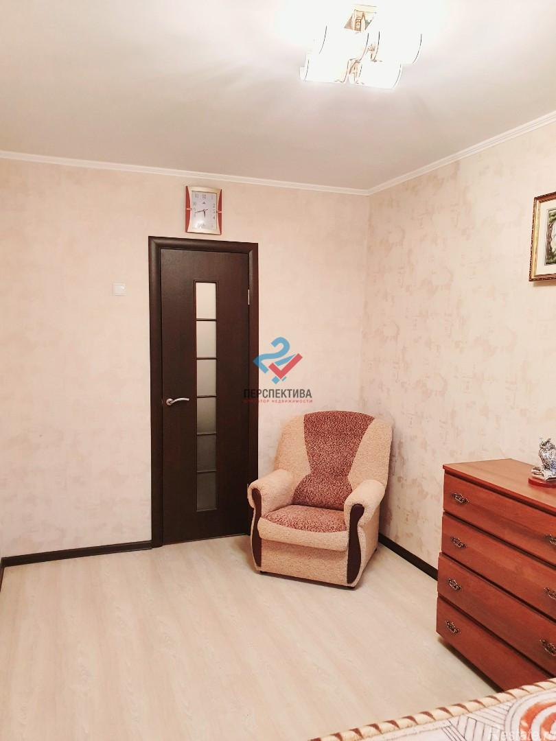 Продажа 2-комн квартиры на вторичном рынке Ивовая улица, 4